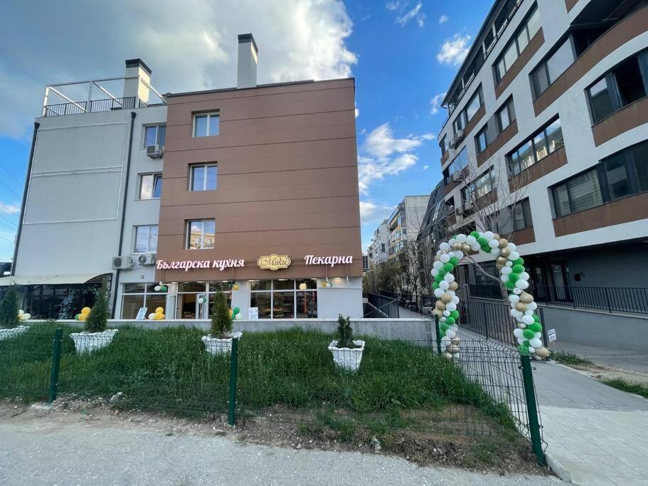 Hidden Treasure Apartment Варна Екстериор снимка
